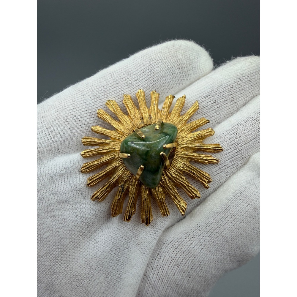 B.S.K. Vintage Green Stone Brooch Gold Tone Sunburst Signed Designer 1960s #1026